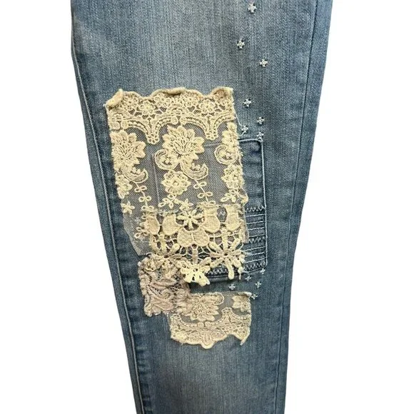 Sundance Magnolia Straight Leg Jeans Boho Lace Patches Embroidered Sz 27 Altered - Picture 4 of 9